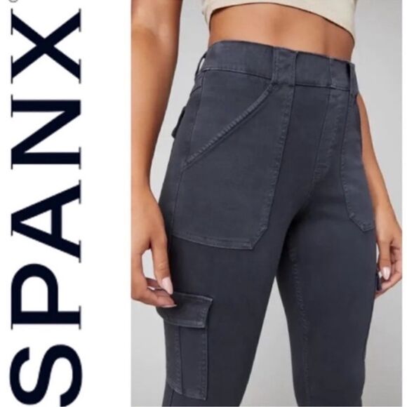 Spanx stretch twill ankle cargo pant and washed black C17 - Picture 1 of 10